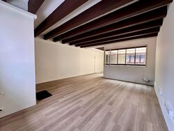 T-junction (D1), Office #566780101